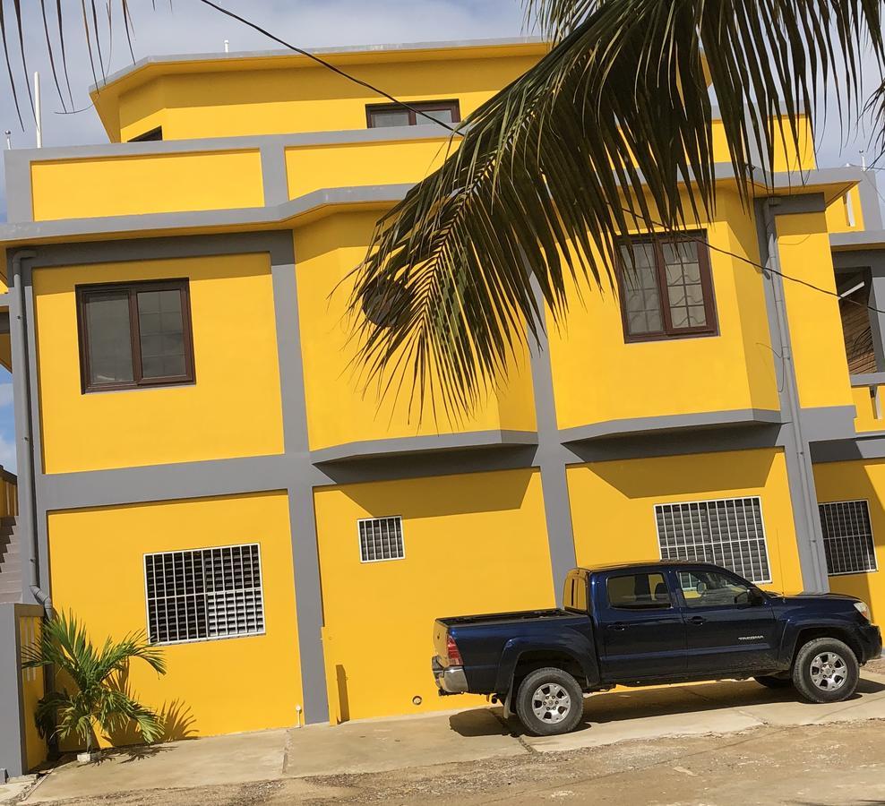 Apartmán Khalkob'S Estate Placencia Exteriér fotografie